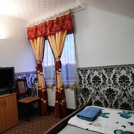 Alojamento de Acomodação e Pequeno-almoço Castle Wellness Sosto Nyíregyháza