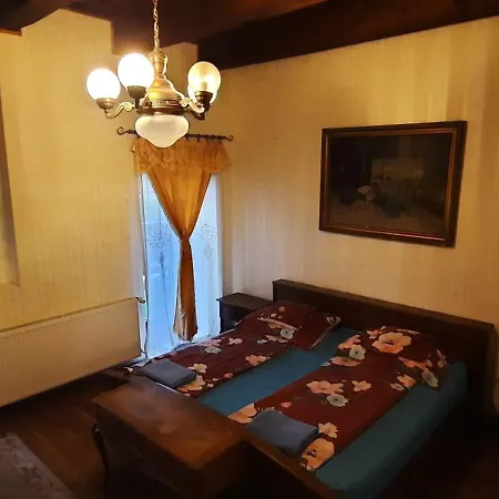 Alojamento de Acomodação e Pequeno-almoço Castle Wellness Sosto Nyíregyháza