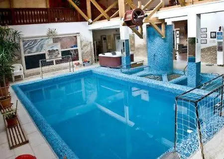 Castle Wellness Sosto Alojamento de Acomodação e Pequeno-almoço