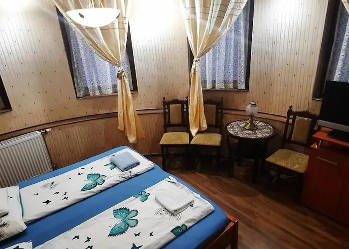 Castle Wellness Sosto Panzió 3*