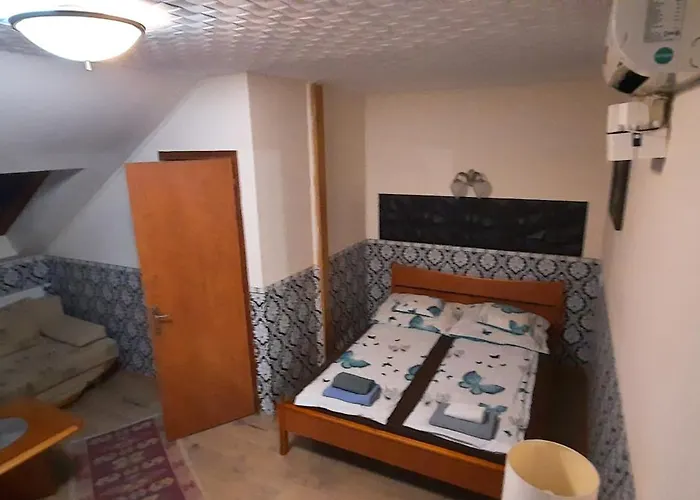 Bed & Breakfast Castle Wellness Sosto Nyiregyhaza